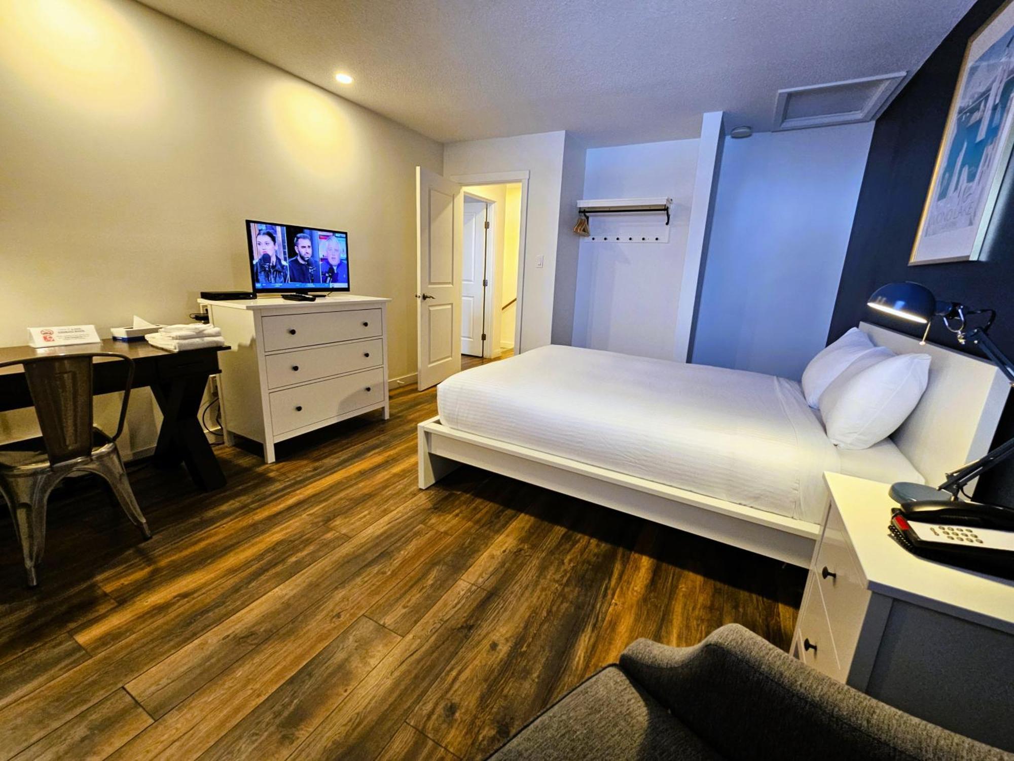 Cloud 9 Inn Whitecourt Ngoại thất bức ảnh