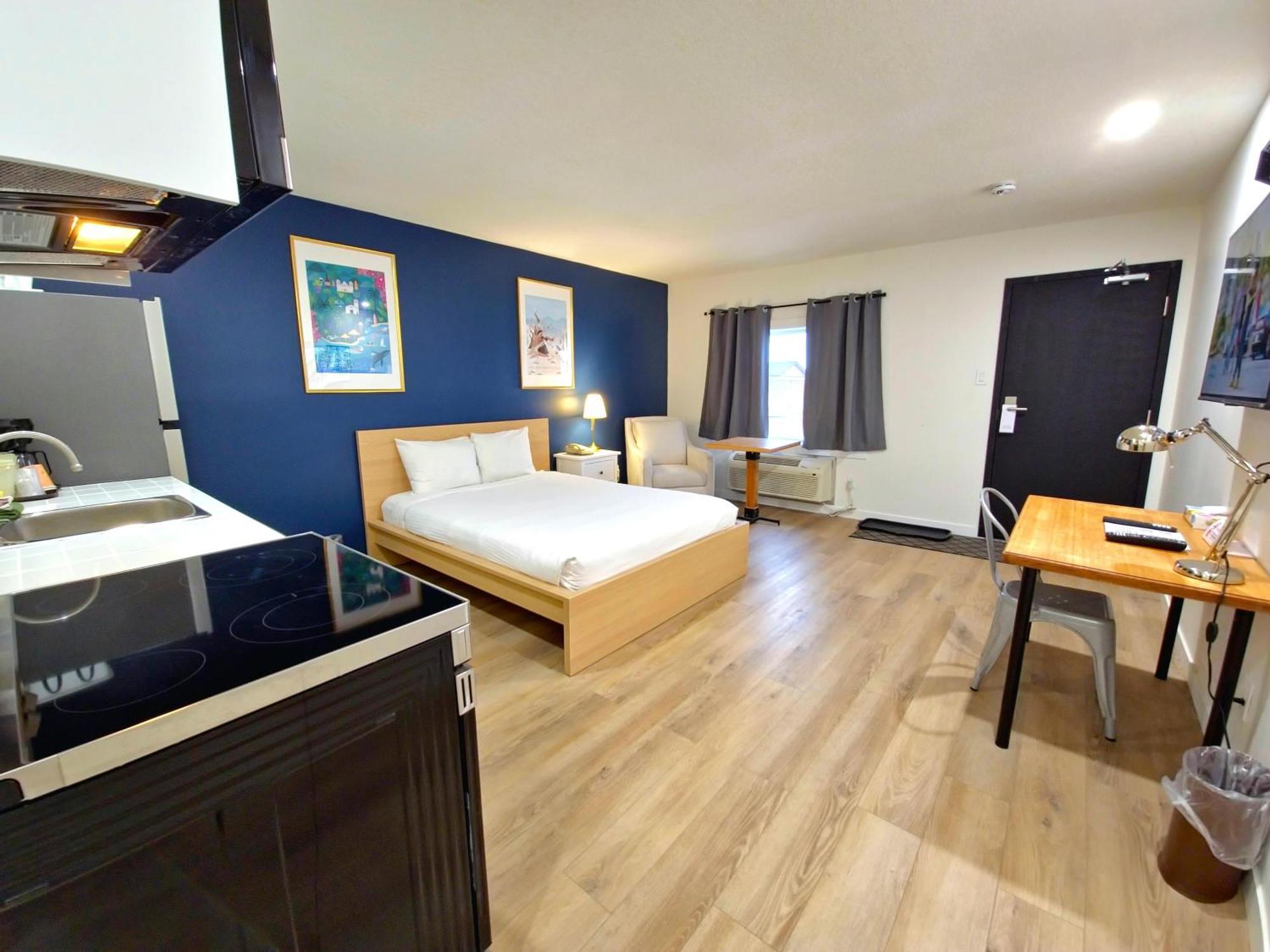 Cloud 9 Inn Whitecourt Ngoại thất bức ảnh