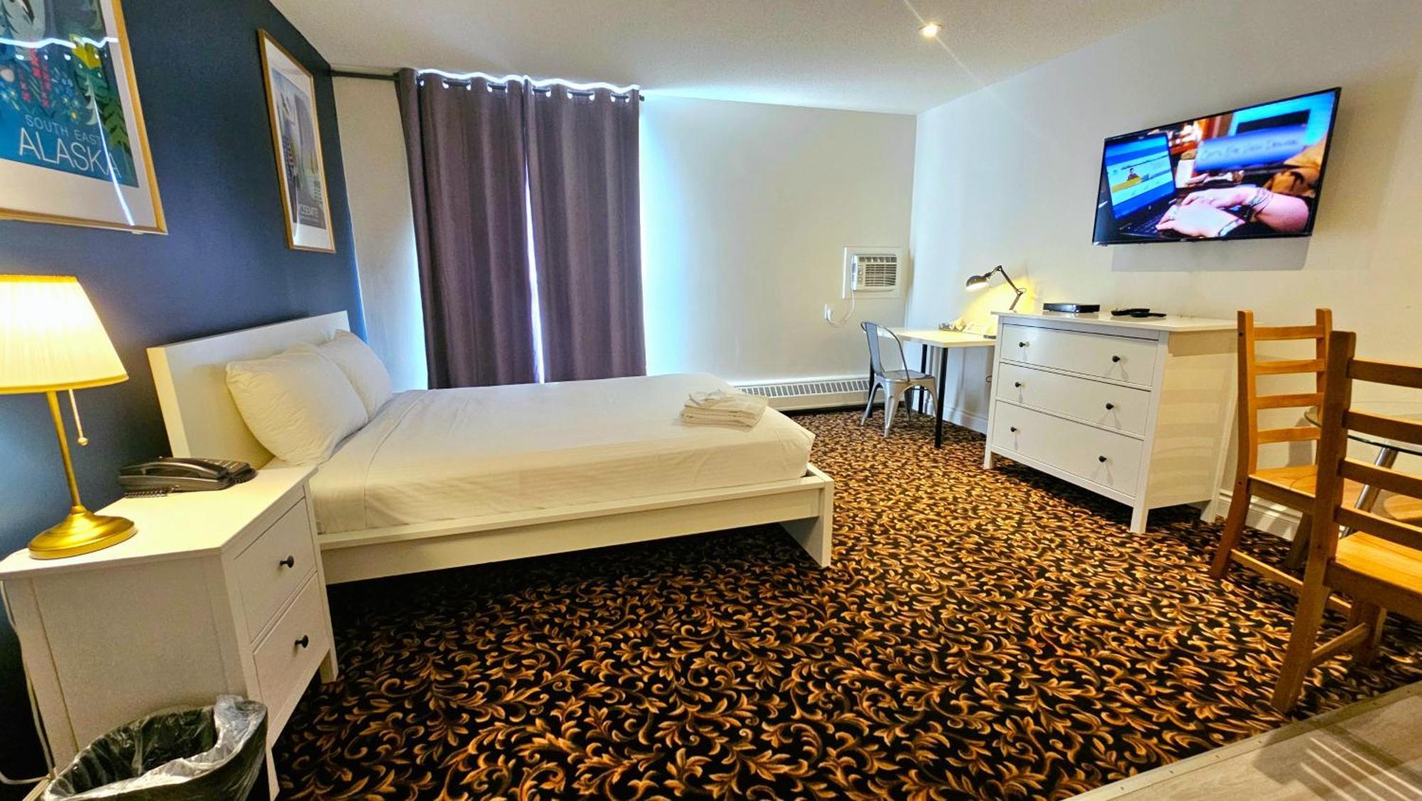 Cloud 9 Inn Whitecourt Ngoại thất bức ảnh