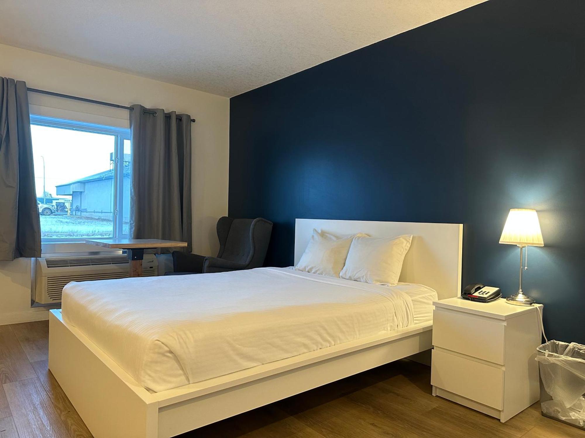 Cloud 9 Inn Whitecourt Ngoại thất bức ảnh